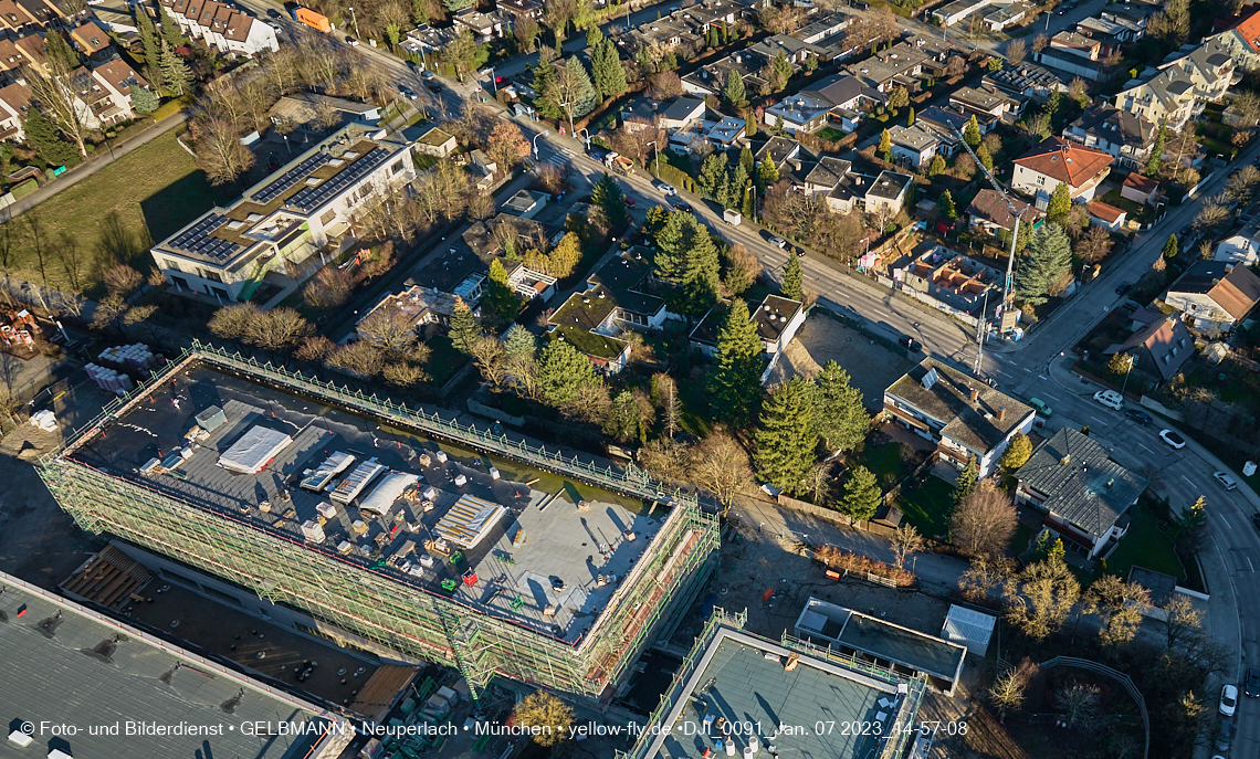 07.01.2023 - Baustelle Niederalmstraße 16
